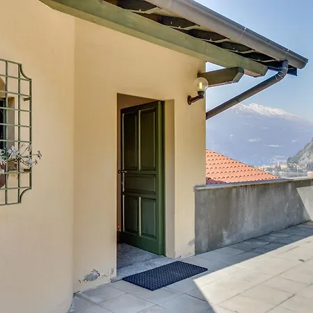 Διαμέρισμα Lake Como At *